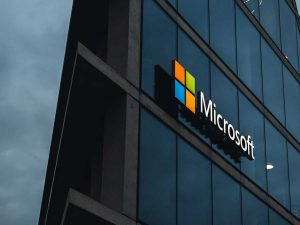 Read more about the article মাইক্রোসফট এর প্রতিষ্ঠাতা কে | Who is the founder of Microsoft